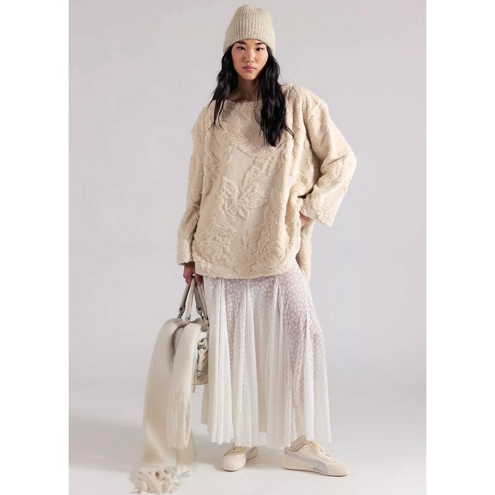 Free People Oversized Romantic Calla Sherpa Pullover Ivory Floral Medium NWT - Picture 6 of 13